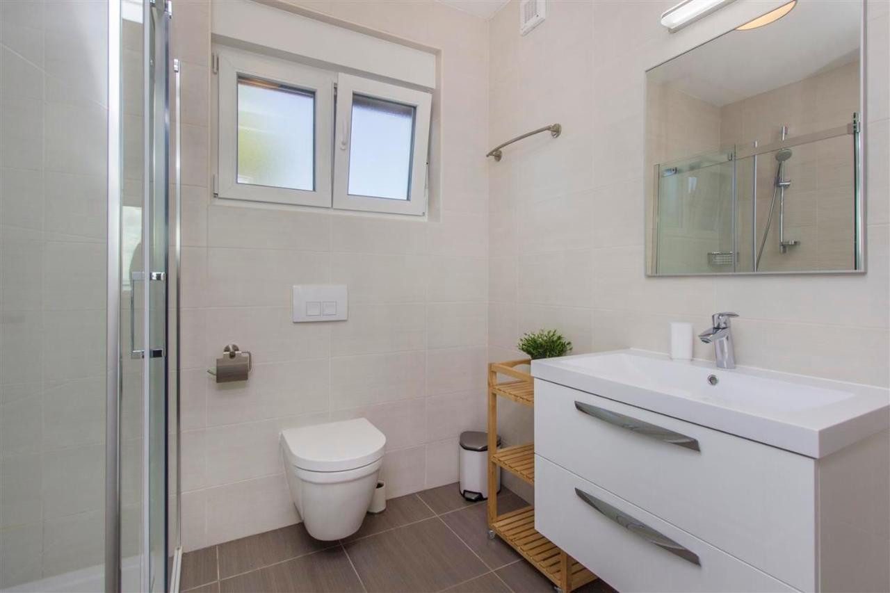 Villa Top Of Murter, One Bedroom Apartment 2 エクステリア 写真